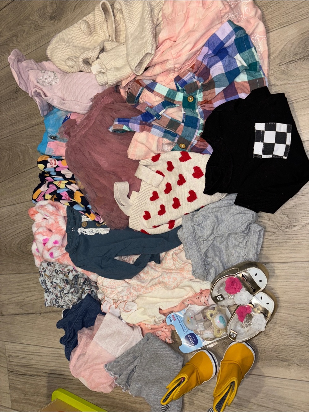 Girls 0-6 month bundle infant clothing